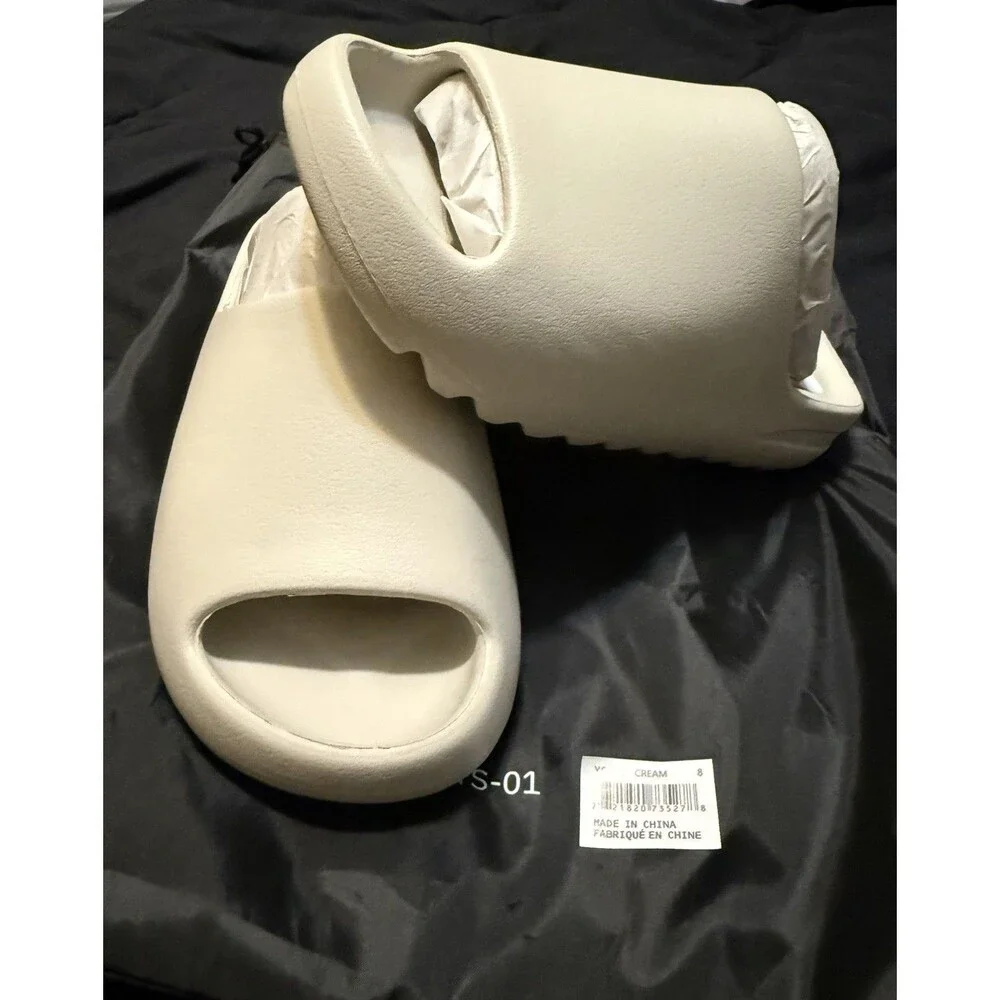 Yeezy slides ys